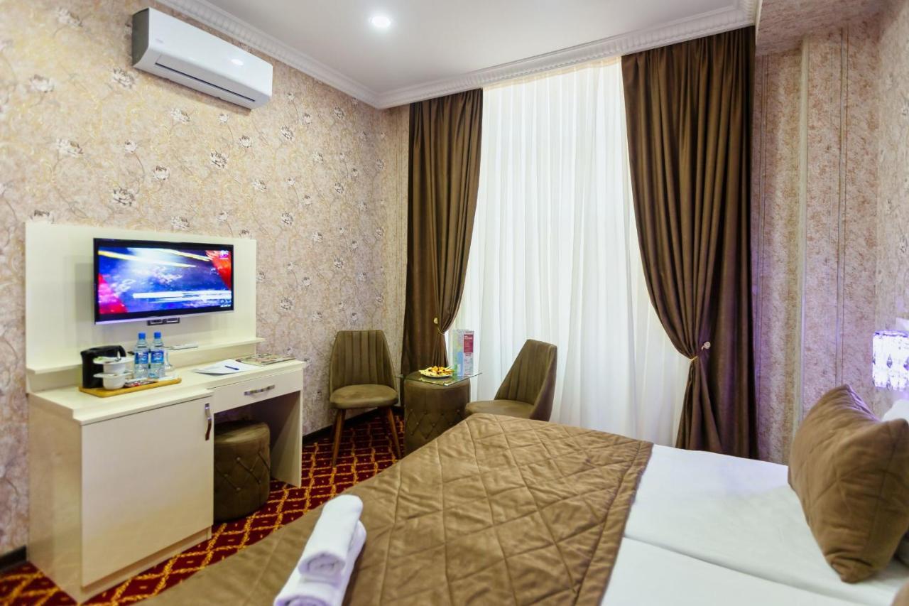 Center Hotel Baku Zewnętrze zdjęcie